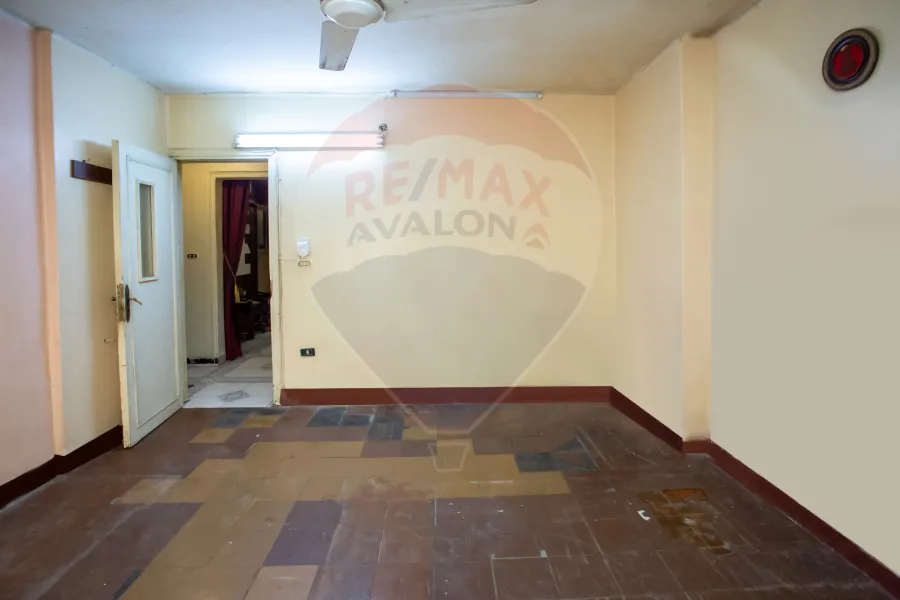 شقة للبيع 100 م سبورتنج (ش بورسعيد)