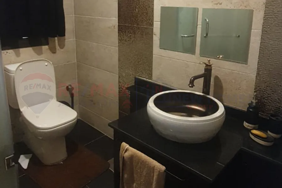 Furnished villa for rent 900 m King Mariout (King Heights compound)