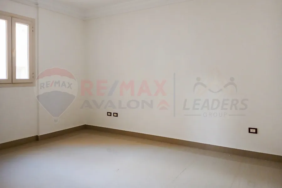 Apartment for rent 125 m Sidi Bishr (next to Ramada Hotel)