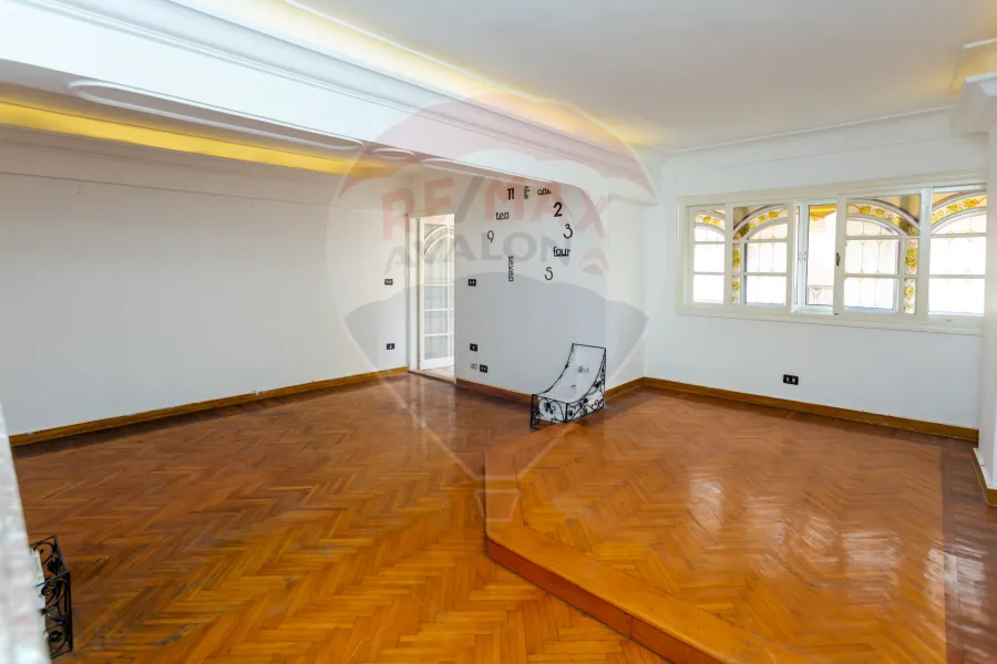 Apartment for rent 250 m Smouha (Al-Qadah Division)