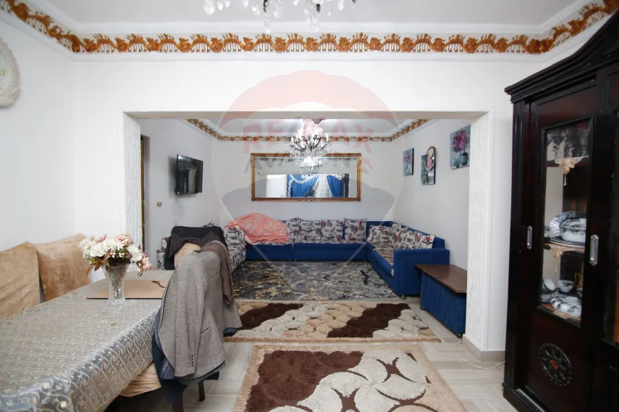 شقة للبيع 130 م سبورتنج (ش بورسعيد)