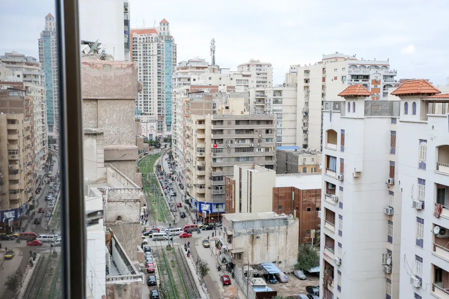 شقة للبيع 320 م جناكليس (علي الترام مباشرة)