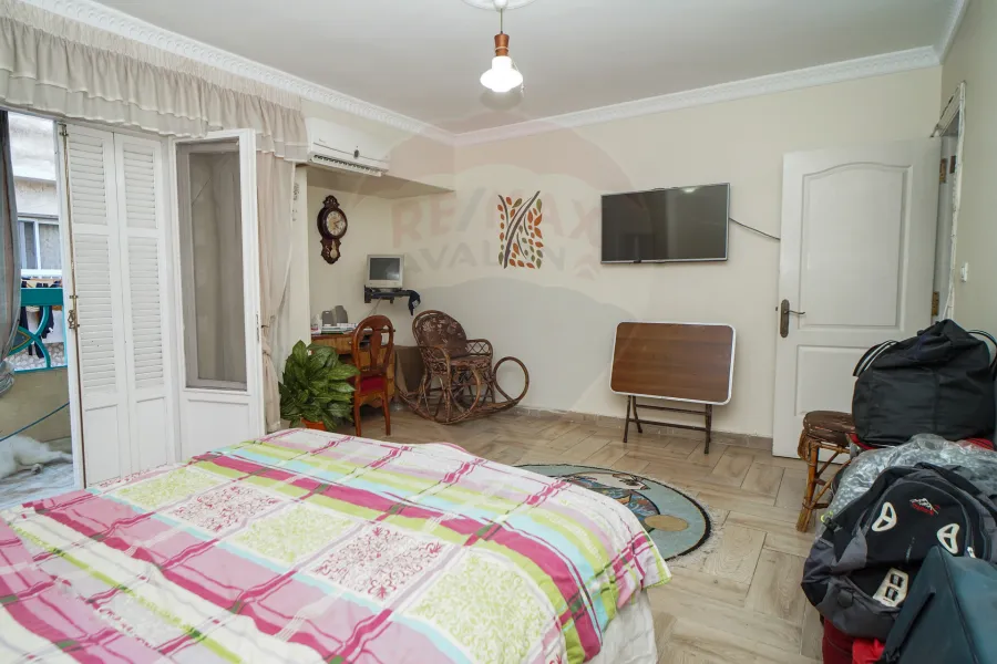 شقة للبيع 180 م العصافرة (طريق الجيش)