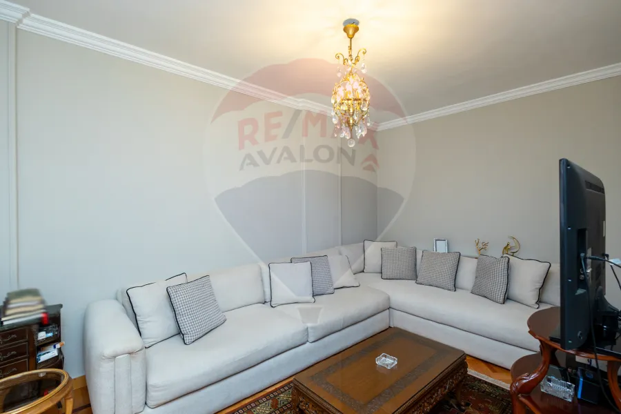 شقة للبيع 320 م ستانلي (دابل فيو بحر - أمام قصر سباهي)