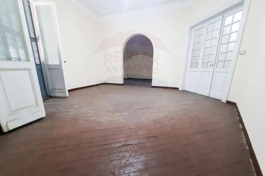 Administrative Unit For Rent 250 m Elazarita (Directly On Tram Station)