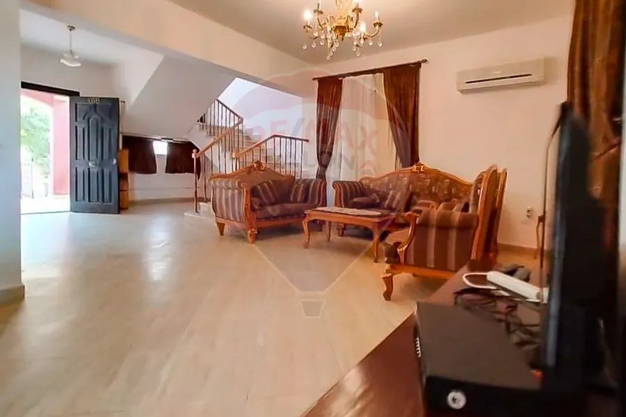 فيلا أستاند ألون للبيع الساحل الشمالي (قرية روزانا) 580 م