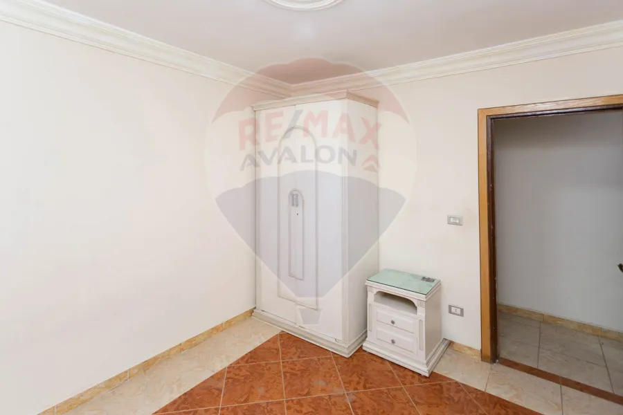 شقة للبيع 140 م السرايا (ش الطفولة السعيدة )