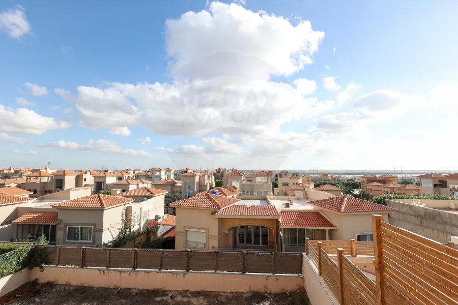 Twin House Villa for sale King Mariout (Alex West - Antoniadis area) 405 m