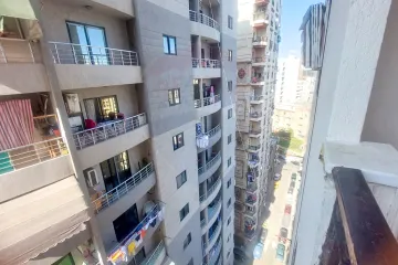 شقة للإيجار 100م  سيدى جابر  ( شارع المشير  )