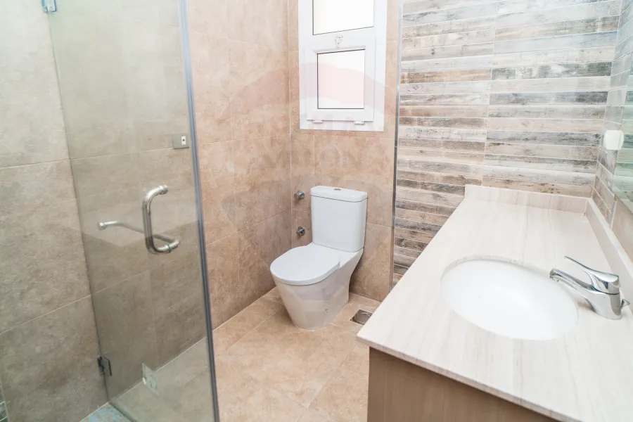 شقة للبيع 270 م كفر عبده (عمارة براند)