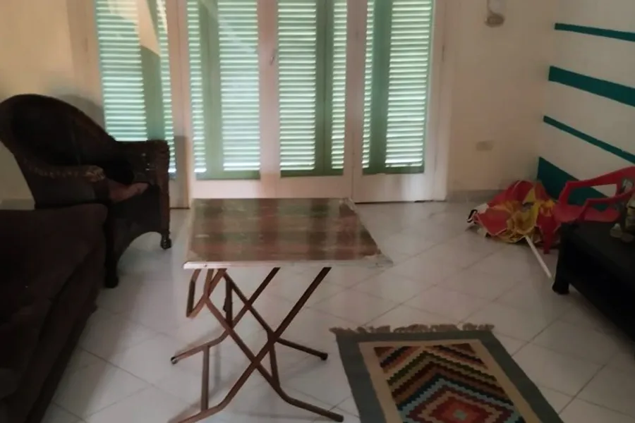 Ground chalet with garden for sale (Marina flowers) 160 m