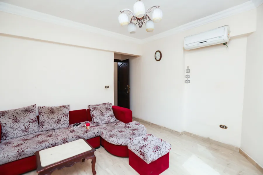 شقة للبيع 125 م سيدي بشر ترام (ش خالد بن الوليد)