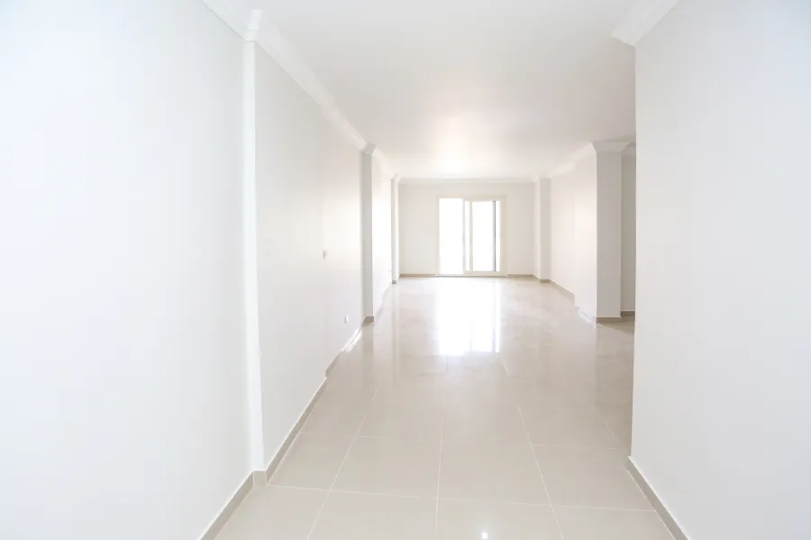 Administrative Unit for rent 275 m Smouha (Green Towers)
