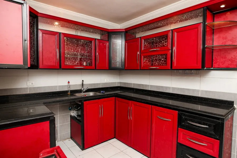 شقة للإيجار175م المنتزة (كمبوند جرين فيو)