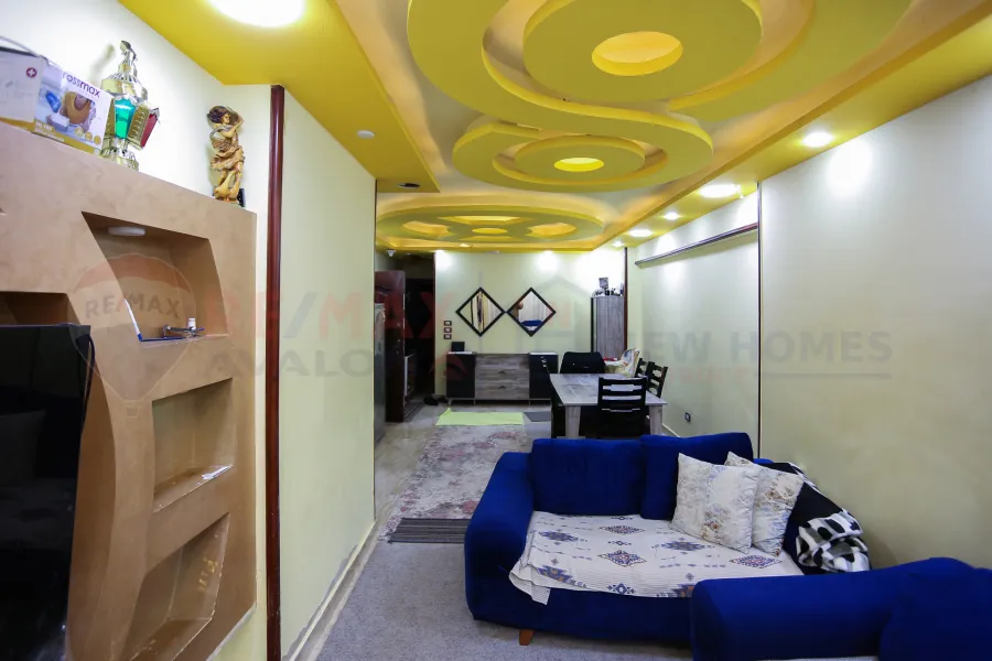 شقة للبيع 145 م كليوباترا ( ثالث نمرة من البحر )