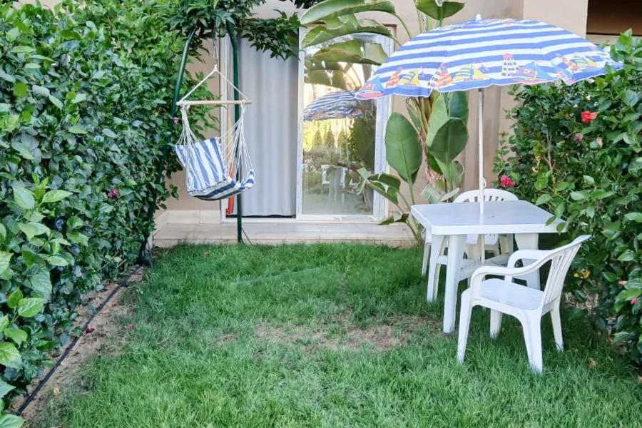 Ground studio for sale (Aqua View Village)