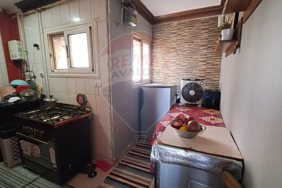 شقة للبيع 200 م مصطفي كامل (خطوات من كوبري كيروسيز سموحة)