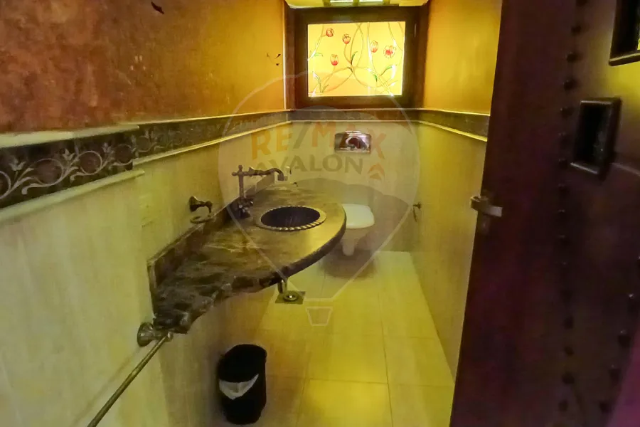 Apartment for sale 250 m Smouha (Tutankhamun Street)