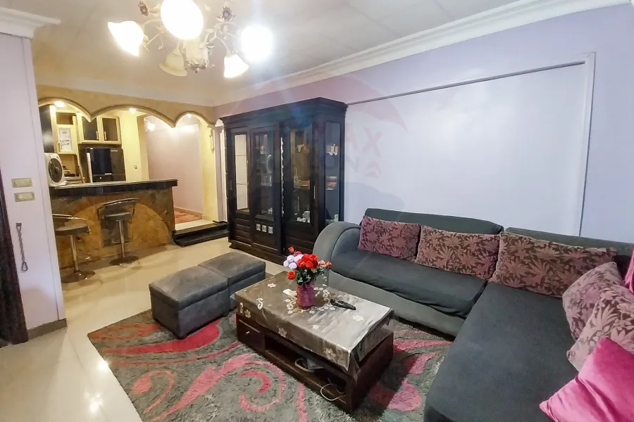 Furnished apartment for rent 110 m Miami (steps from the sea & the new 45 Tunnel)