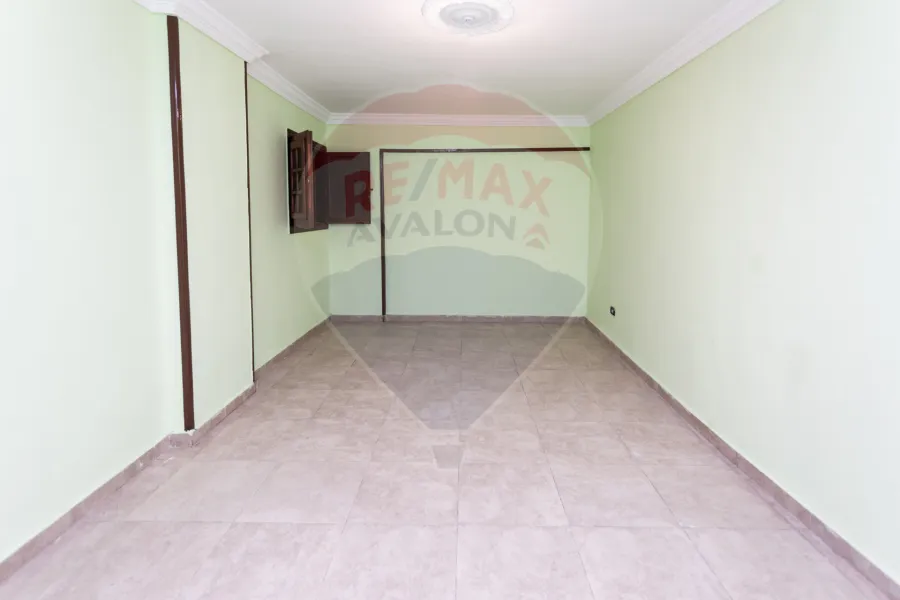 Apartment for sale 140 m Sidi Gaber (steps from Port Said Street)