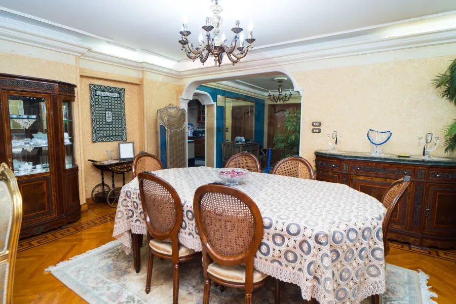 Apartment for Sale 207 m San Stefano (steps from the tram)