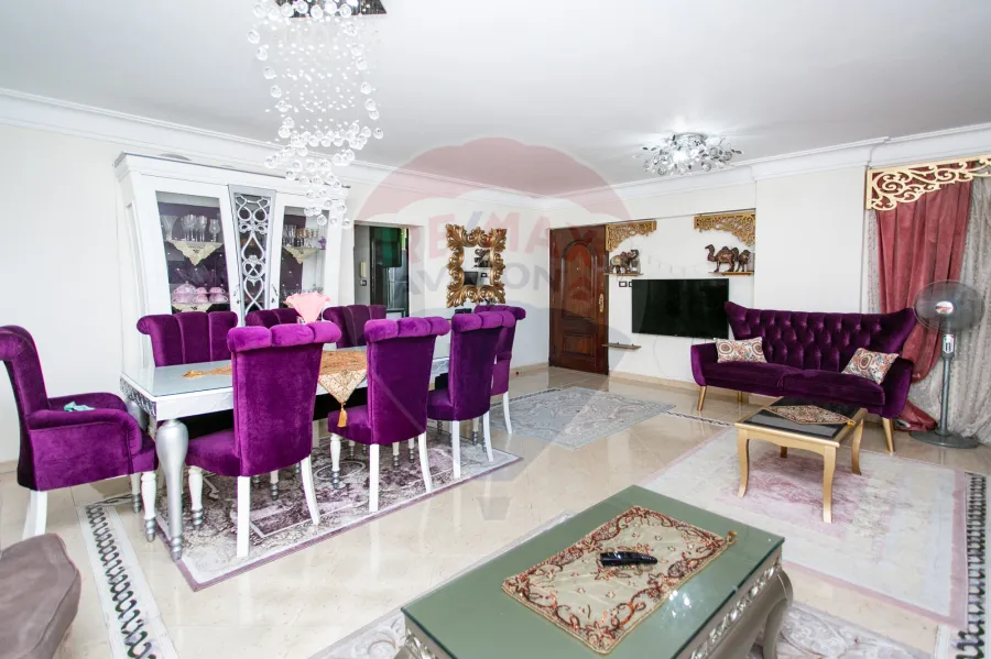 شقة للبيع 125 م  جناكليس (ش مرتضي)