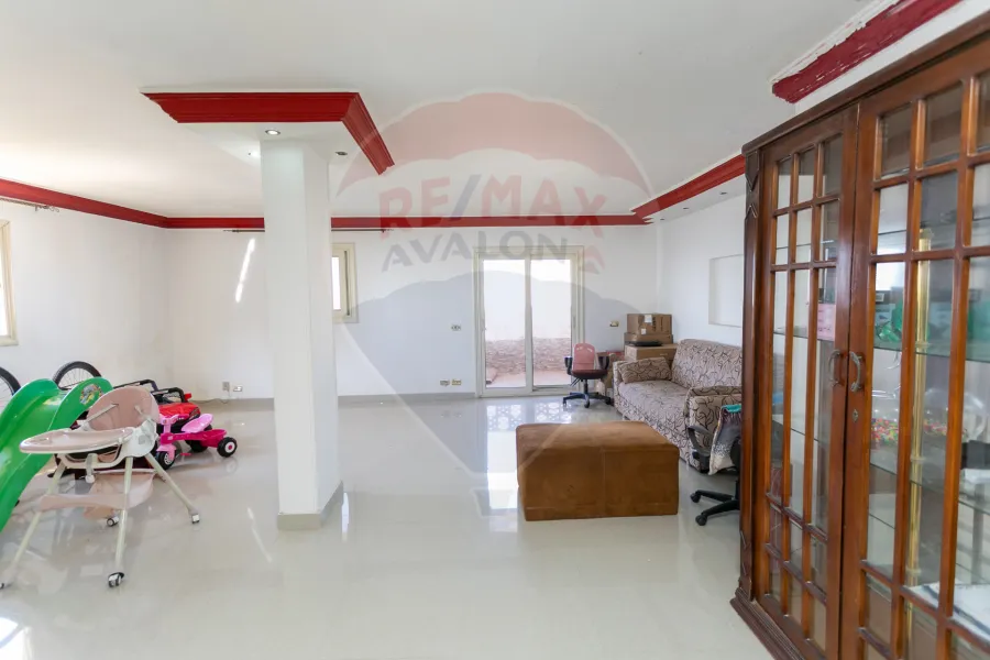 شقة للبيع 500 م سبورتنج (ش اللخمي)