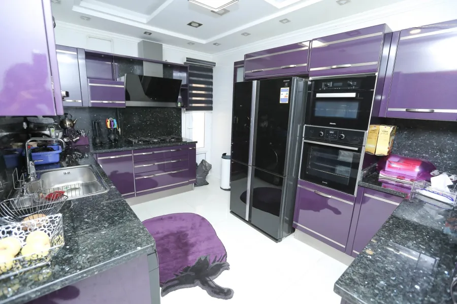 Apartment for sale 267m Laurent (Sir Hank)