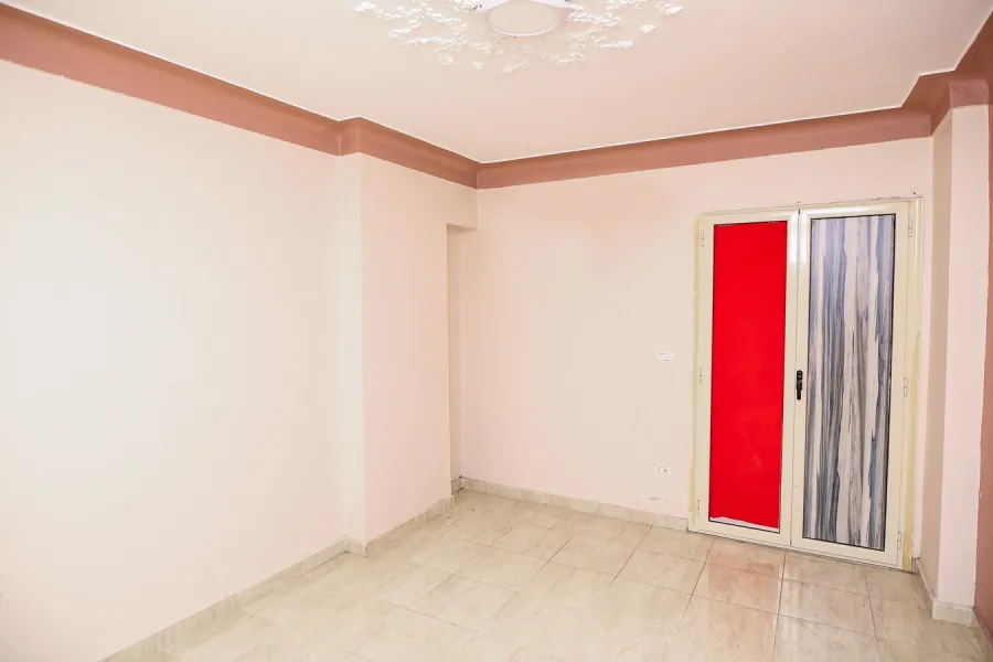 شقة للإيجار175م المنتزة (كمبوند جرين فيو)