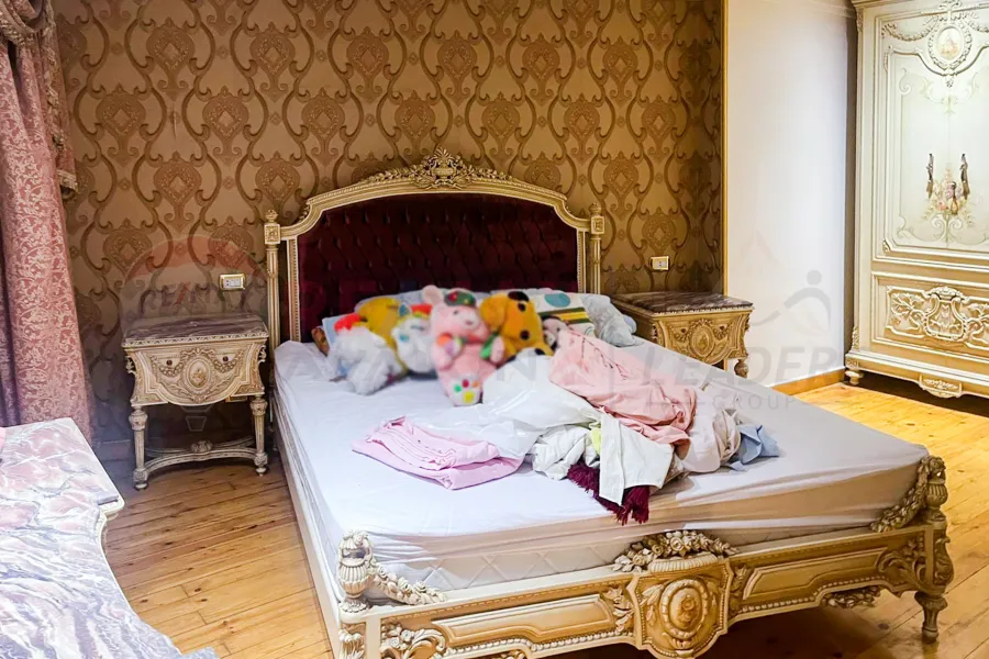 Furnished apartment for rent 230 m Louran (Abdel Salam Arif St.)