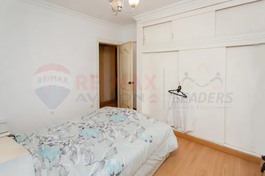 شقة للبيع 204 م سموحه (ش بهاء الدين الغتوري - عمارة براند)