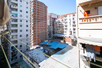 شقة للبيع 130 م ميامي (ش السباعي)