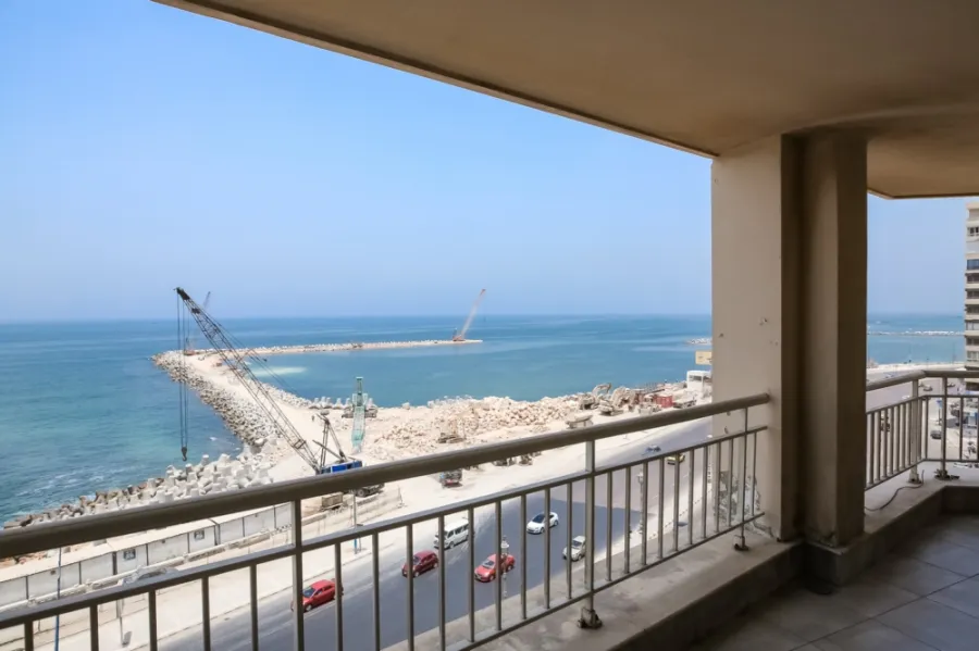 Apartment for sale 480m Laurent - Korneish Road
