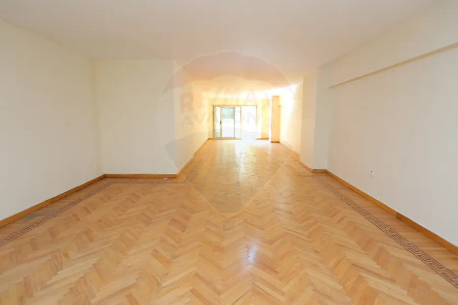 Apartment for sale 215 m Roushdy (Abu Qir St.)