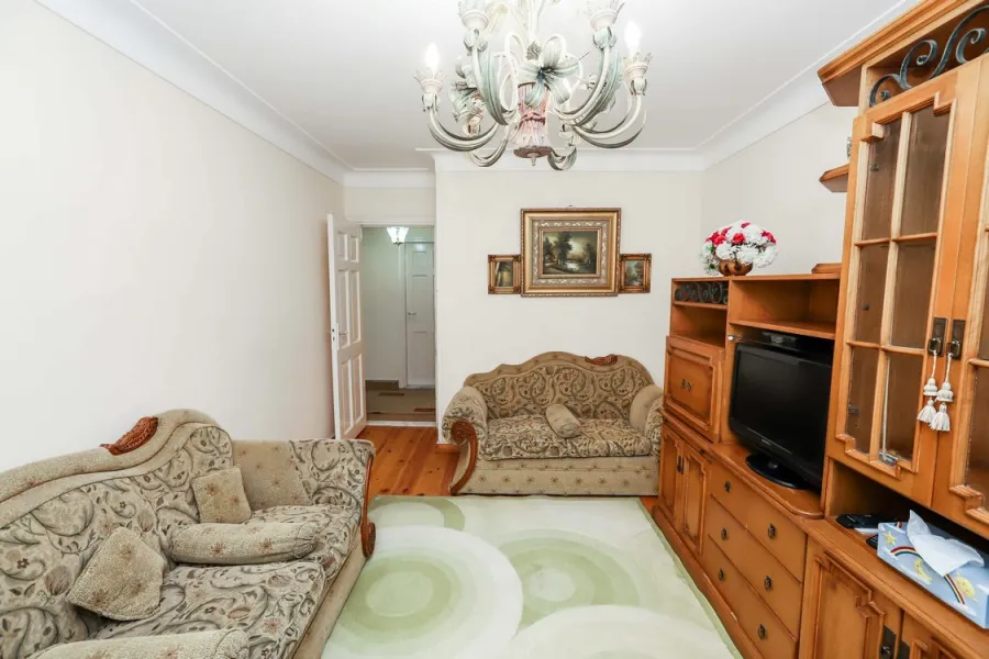 شقة للايجار مفروش 220م سابا باشا