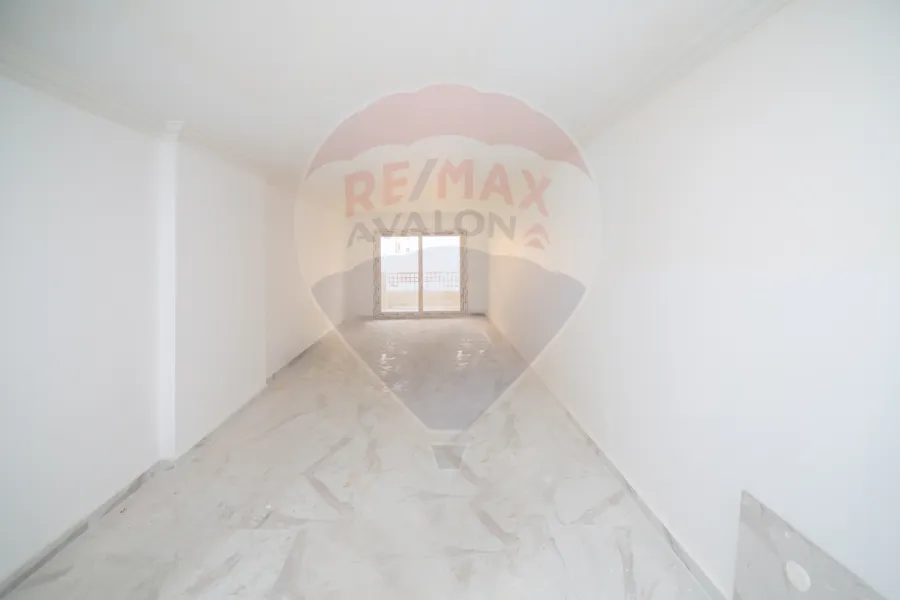 شقة للبيع 177 م سموحة (فالوري النقل والهندسة)