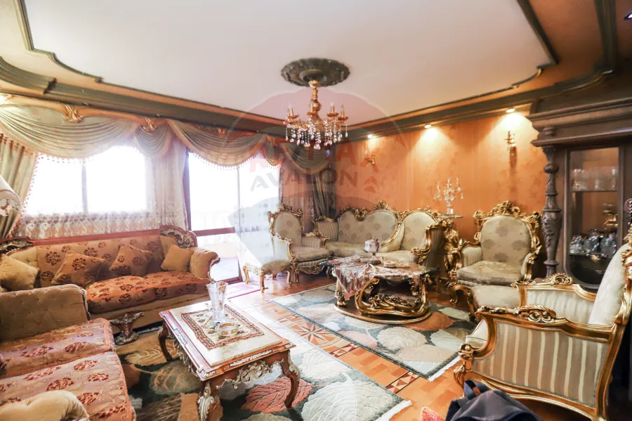 شقة للبيع 130 م العصافرة (ش سليمان الفارسي متفرع من جمال عبد الناصر)