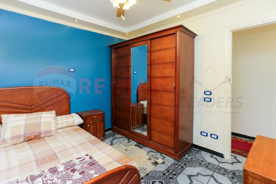 Apartment for sale 110 m Al-Maamoura Al-Shati (Al-Mashtal St. - Steps from the sea)