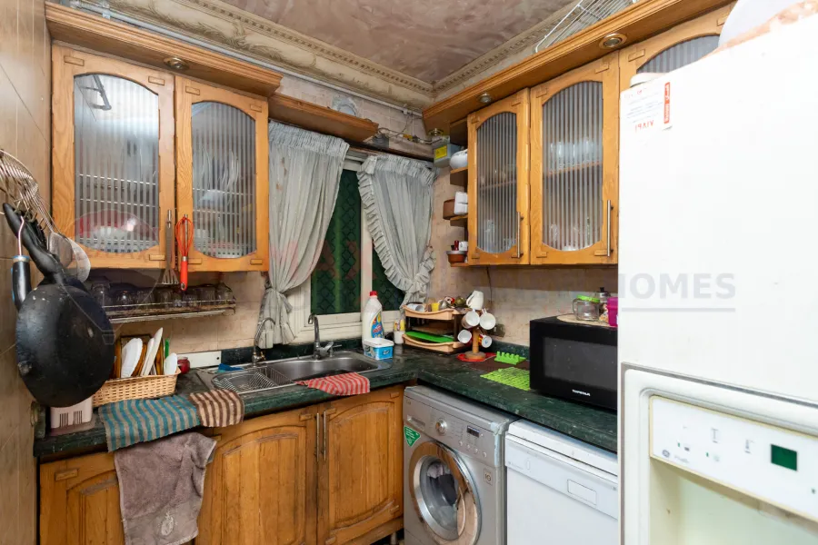 شقة للبيع 330 م ميامي (على البحر مباشرة)