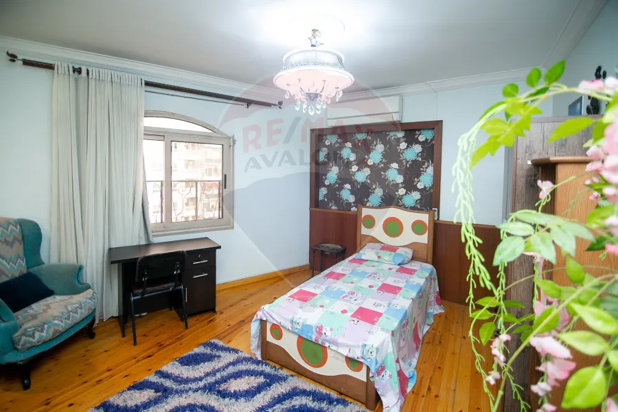 Apartment for rent 140 m Ibrahimia (Gawad Hosni St)