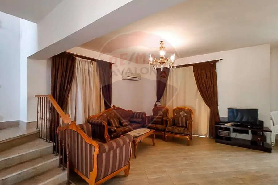 فيلا أستاند ألون للبيع الساحل الشمالي (قرية روزانا) 580 م