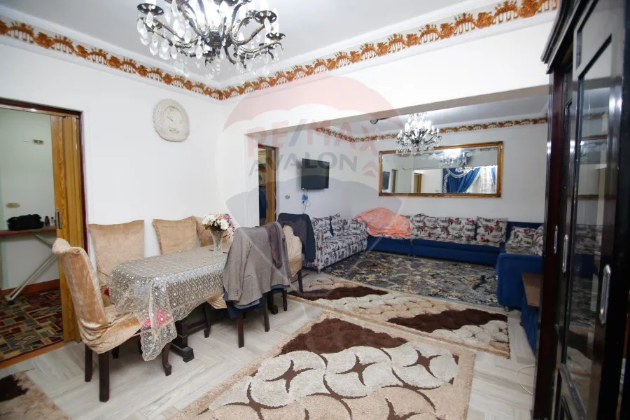 شقة للبيع 130 م سبورتنج (ش بورسعيد)