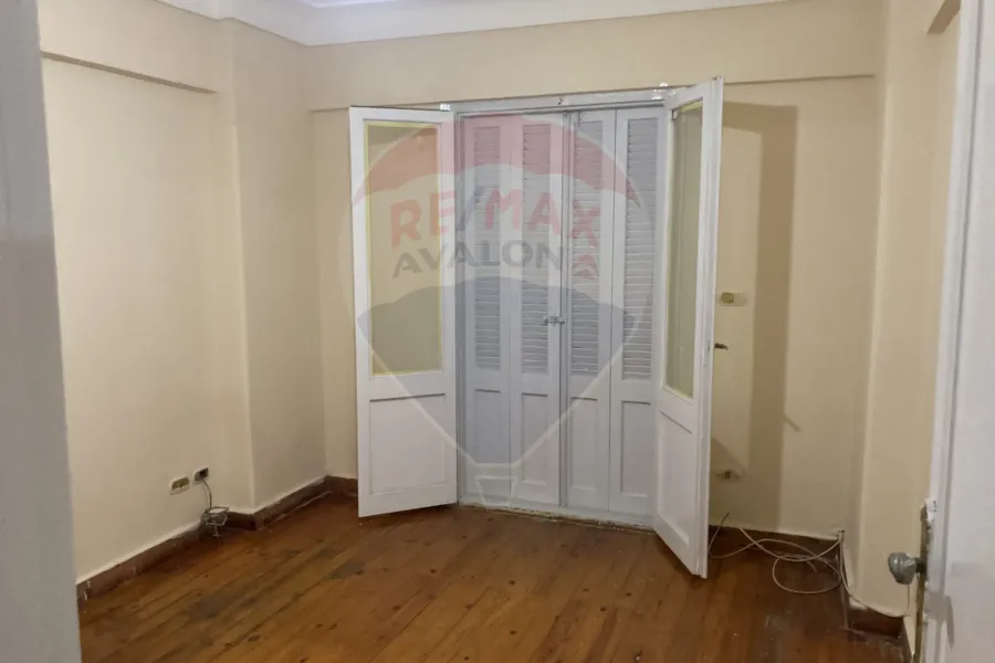 Apartment for sale 120 m Al-Syouf (Gamila Bou Harid St.)