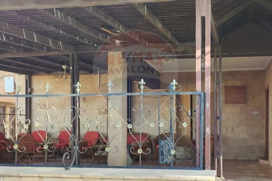 شاليه للبيع (مارينا 2) 150 م