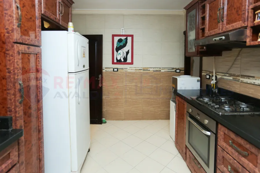 Apartment for sale 250 m Sporting (Port Said main st.)