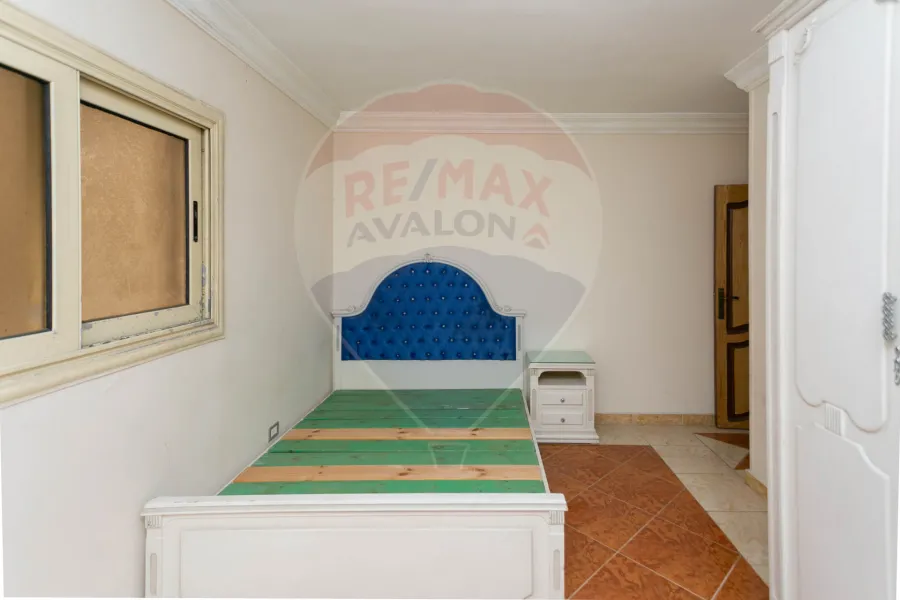 شقة للبيع 140 م السرايا (ش الطفولة السعيدة )