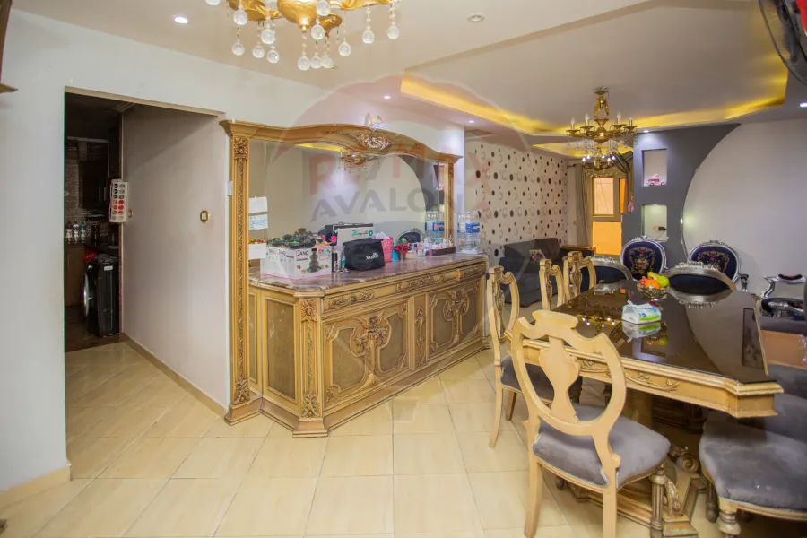 شقه للبيع 135 م سموحة (ش النصر)