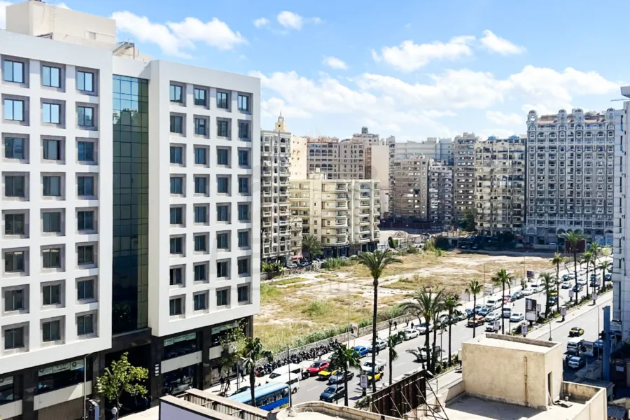 شقة للايجار 186 م سموحه (ش فوزي معاذ)