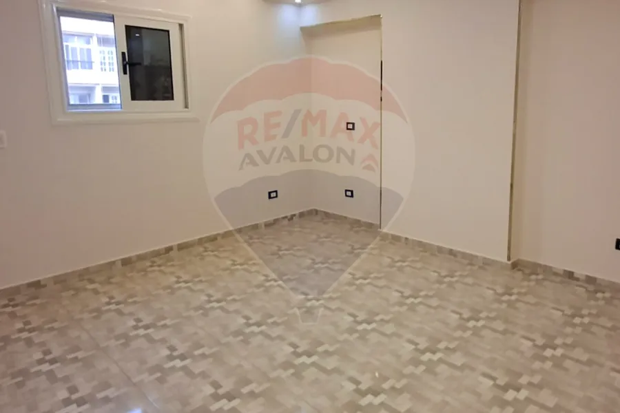 شقة للبيع 145 م سيدي بشر (ش مسجد سيدي بشر)