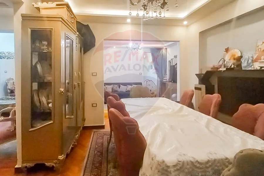 Apartment for sale 162 m Saba Basha (second number from the sea)